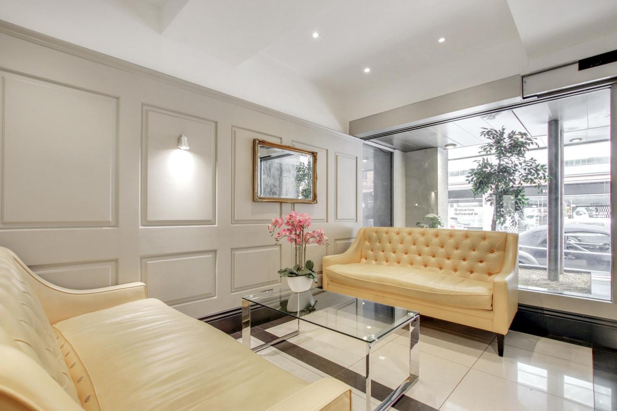 Elegant Apartment In Chelsea London Exteriör bild