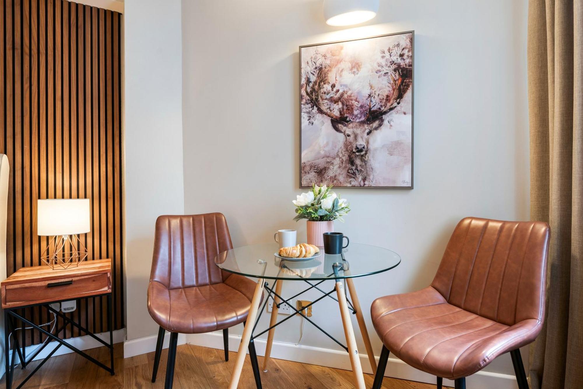 Elegant Apartment In Chelsea London Exteriör bild